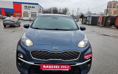 KIA Sportage IV рестайлинг, 2019 год, 1 800 000 рублей, 2 фотография