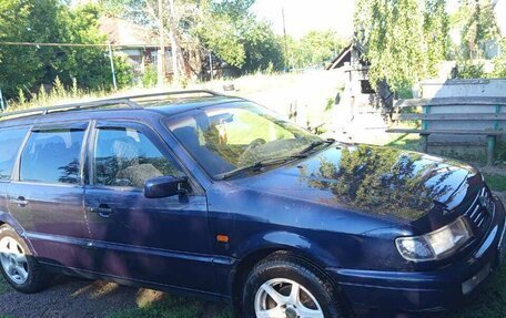 Volkswagen Passat B4, 1996 год, 240 000 рублей, 2 фотография