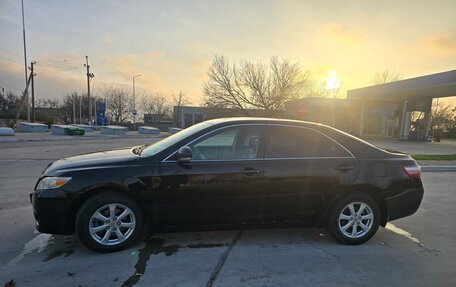 Toyota Camry, 2009 год, 1 050 000 рублей, 2 фотография