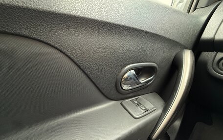 Renault Logan II, 2014 год, 567 000 рублей, 14 фотография