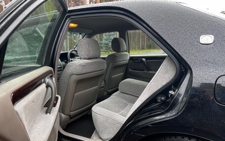 Toyota Crown, 2000 год, 1 150 000 рублей, 12 фотография