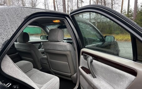 Toyota Crown, 2000 год, 1 150 000 рублей, 14 фотография