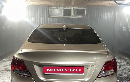 Hyundai Solaris II рестайлинг, 2011 год, 620 000 рублей, 4 фотография