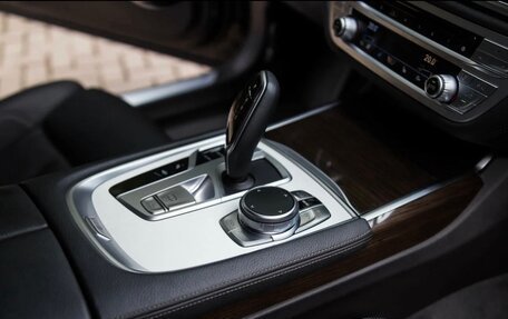 BMW 7 серия, 2019 год, 8 100 000 рублей, 11 фотография