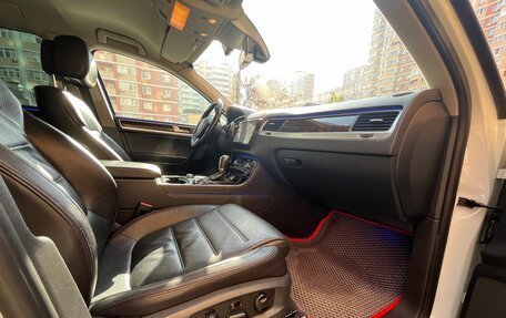 Volkswagen Touareg III, 2014 год, 2 780 000 рублей, 19 фотография