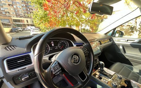 Volkswagen Touareg III, 2014 год, 2 780 000 рублей, 15 фотография