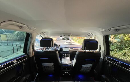 Volkswagen Touareg III, 2014 год, 2 780 000 рублей, 20 фотография