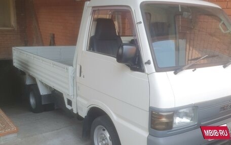 Mazda Bongo III, 1998 год, 720 000 рублей, 2 фотография
