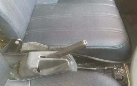 Mazda Bongo III, 1998 год, 720 000 рублей, 16 фотография