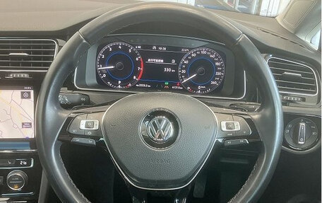 Volkswagen Golf VII, 2020 год, 1 250 035 рублей, 11 фотография