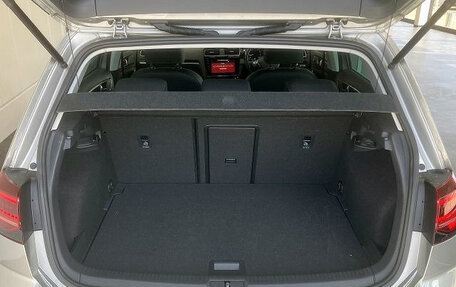 Volkswagen Golf VII, 2020 год, 1 250 035 рублей, 19 фотография