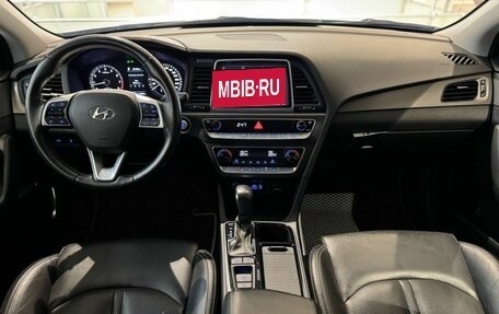 Hyundai Sonata VII, 2019 год, 1 890 000 рублей, 27 фотография