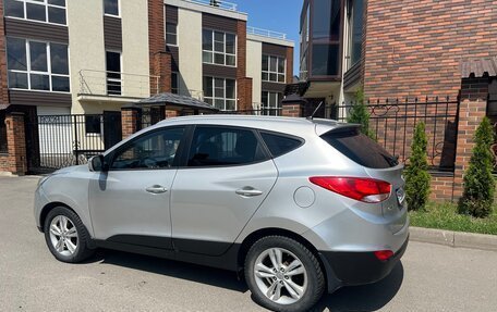 Hyundai ix35 I рестайлинг, 2010 год, 775 000 рублей, 5 фотография