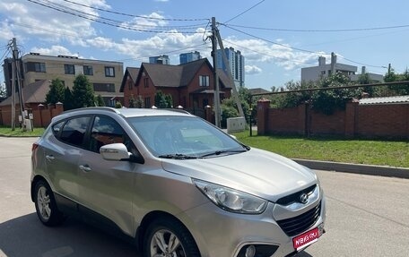 Hyundai ix35 I рестайлинг, 2010 год, 775 000 рублей, 1 фотография