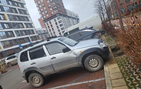 Chevrolet Niva I рестайлинг, 2010 год, 460 000 рублей, 2 фотография