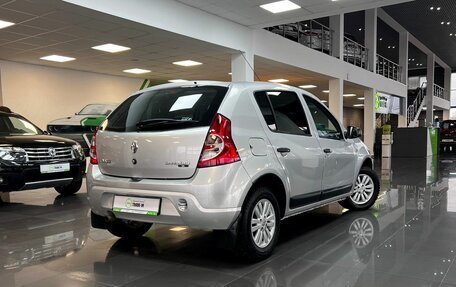 Renault Sandero I, 2012 год, 445 000 рублей, 2 фотография