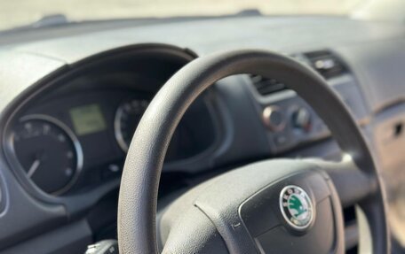 Skoda Fabia II, 2013 год, 750 000 рублей, 11 фотография