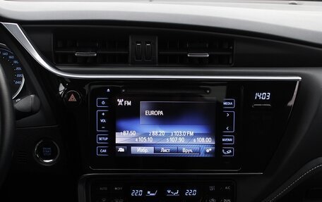 Toyota Corolla, 2018 год, 1 999 000 рублей, 8 фотография