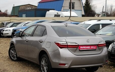 Toyota Corolla, 2018 год, 1 999 000 рублей, 18 фотография