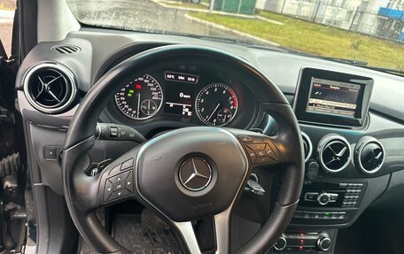 Mercedes-Benz B-Класс, 2013 год, 1 350 000 рублей, 15 фотография