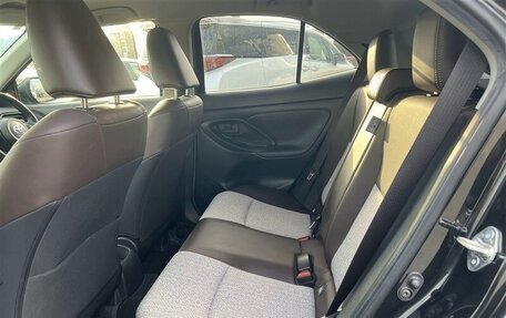 Toyota Yaris Cross, 2022 год, 1 421 000 рублей, 12 фотография