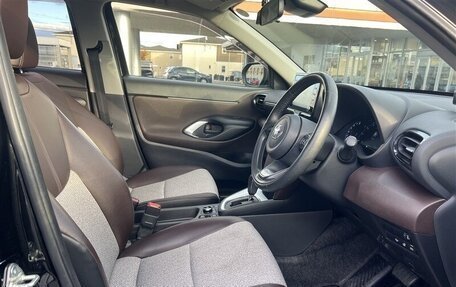 Toyota Yaris Cross, 2022 год, 1 421 000 рублей, 9 фотография