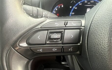 Toyota Yaris Cross, 2022 год, 1 421 000 рублей, 19 фотография