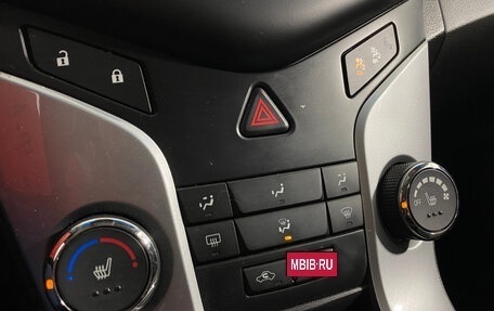 Chevrolet Cruze II, 2013 год, 918 000 рублей, 13 фотография