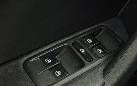 Skoda Yeti I рестайлинг, 2017 год, 1 785 000 рублей, 10 фотография