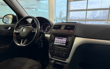 Skoda Yeti I рестайлинг, 2017 год, 1 785 000 рублей, 8 фотография