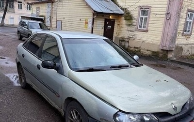 Renault Laguna II, 2000 год, 99 999 рублей, 1 фотография