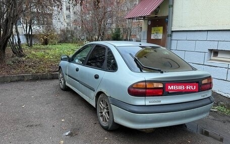 Renault Laguna II, 2000 год, 99 999 рублей, 3 фотография