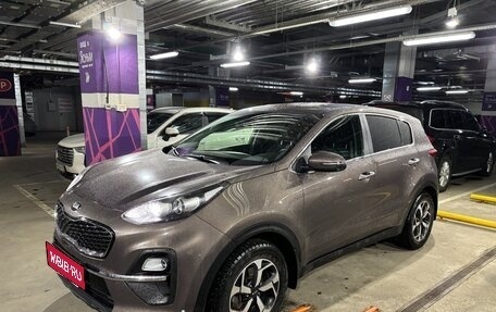 KIA Sportage IV рестайлинг, 2020 год, 2 000 000 рублей, 1 фотография