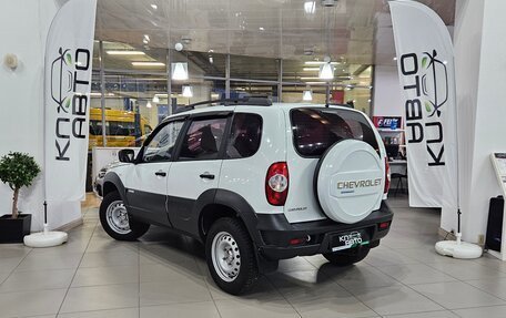 Chevrolet Niva I рестайлинг, 2015 год, 768 000 рублей, 3 фотография