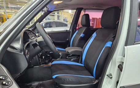 Chevrolet Niva I рестайлинг, 2015 год, 768 000 рублей, 11 фотография