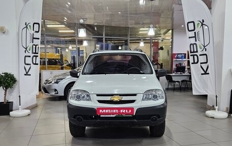 Chevrolet Niva I рестайлинг, 2015 год, 768 000 рублей, 8 фотография