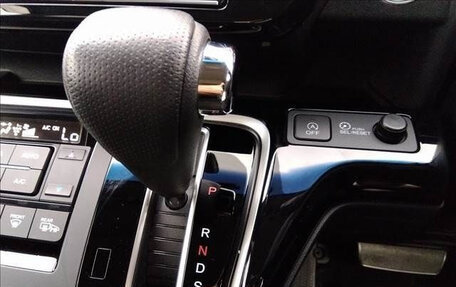 Honda Stepwgn IV, 2017 год, 1 800 035 рублей, 9 фотография