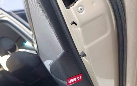 Hyundai Solaris II рестайлинг, 2012 год, 700 000 рублей, 12 фотография