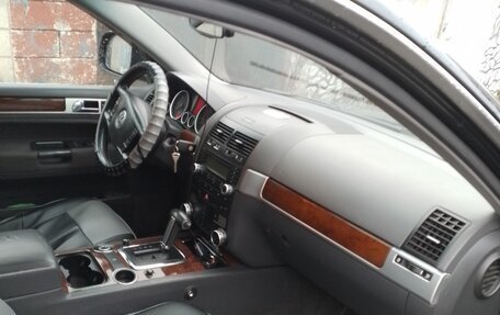 Volkswagen Touareg III, 2009 год, 1 000 000 рублей, 7 фотография