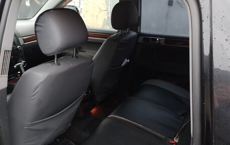 Volkswagen Touareg III, 2009 год, 1 000 000 рублей, 6 фотография