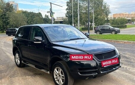 Volkswagen Touareg III, 2004 год, 650 199 рублей, 6 фотография
