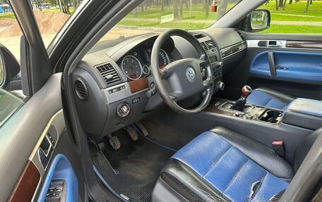 Volkswagen Touareg III, 2004 год, 650 199 рублей, 9 фотография