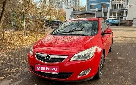 Opel Astra J, 2012 год, 870 000 рублей, 2 фотография