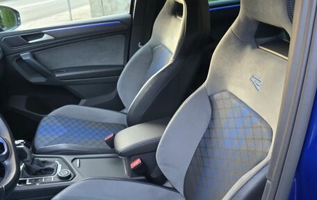 Volkswagen Tiguan II, 2021 год, 2 800 000 рублей, 2 фотография