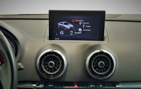 Audi A3, 2018 год, 2 600 000 рублей, 10 фотография