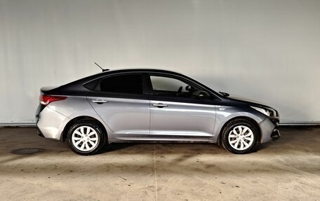 Hyundai Solaris II рестайлинг, 2018 год, 1 295 000 рублей, 4 фотография