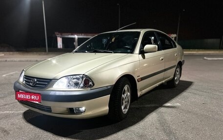 Toyota Avensis III рестайлинг, 2001 год, 570 000 рублей, 6 фотография