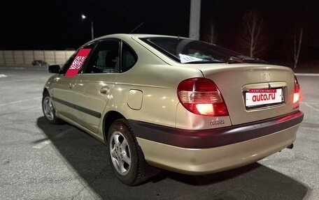 Toyota Avensis III рестайлинг, 2001 год, 570 000 рублей, 4 фотография