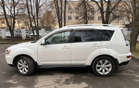 Mitsubishi Outlander III рестайлинг 3, 2010 год, 1 190 000 рублей, 5 фотография