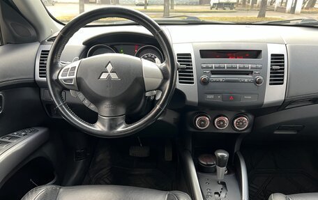Mitsubishi Outlander III рестайлинг 3, 2010 год, 1 190 000 рублей, 7 фотография